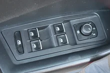 VW T-Roc Design TSI in Flash Rot Dach Schwarz