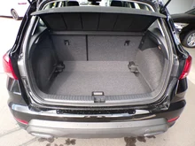 SEAT Arona Reference Edition 1.0 TSI in 0E Mitternachtsschwarz