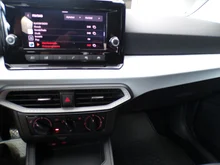 SEAT Arona Reference Edition 1.0 TSI in 0E Mitternachtsschwarz