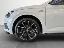 Škoda Scala Monte Carlo TSI in Moon-Weiß Metallic