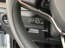 Škoda Scala Monte Carlo TSI in Moon-Weiß Metallic