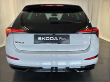 Škoda Scala Monte Carlo TSI in Moon-Weiß Metallic