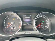 VW Golf Sportsvan Highline TDI SCR DSG in Tungsten Silver Met.