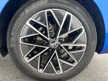 Thumbnail-Foto von Fahrzeug