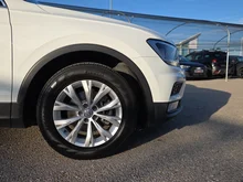 VW Tiguan Comfortline TDI SCR in Pure White