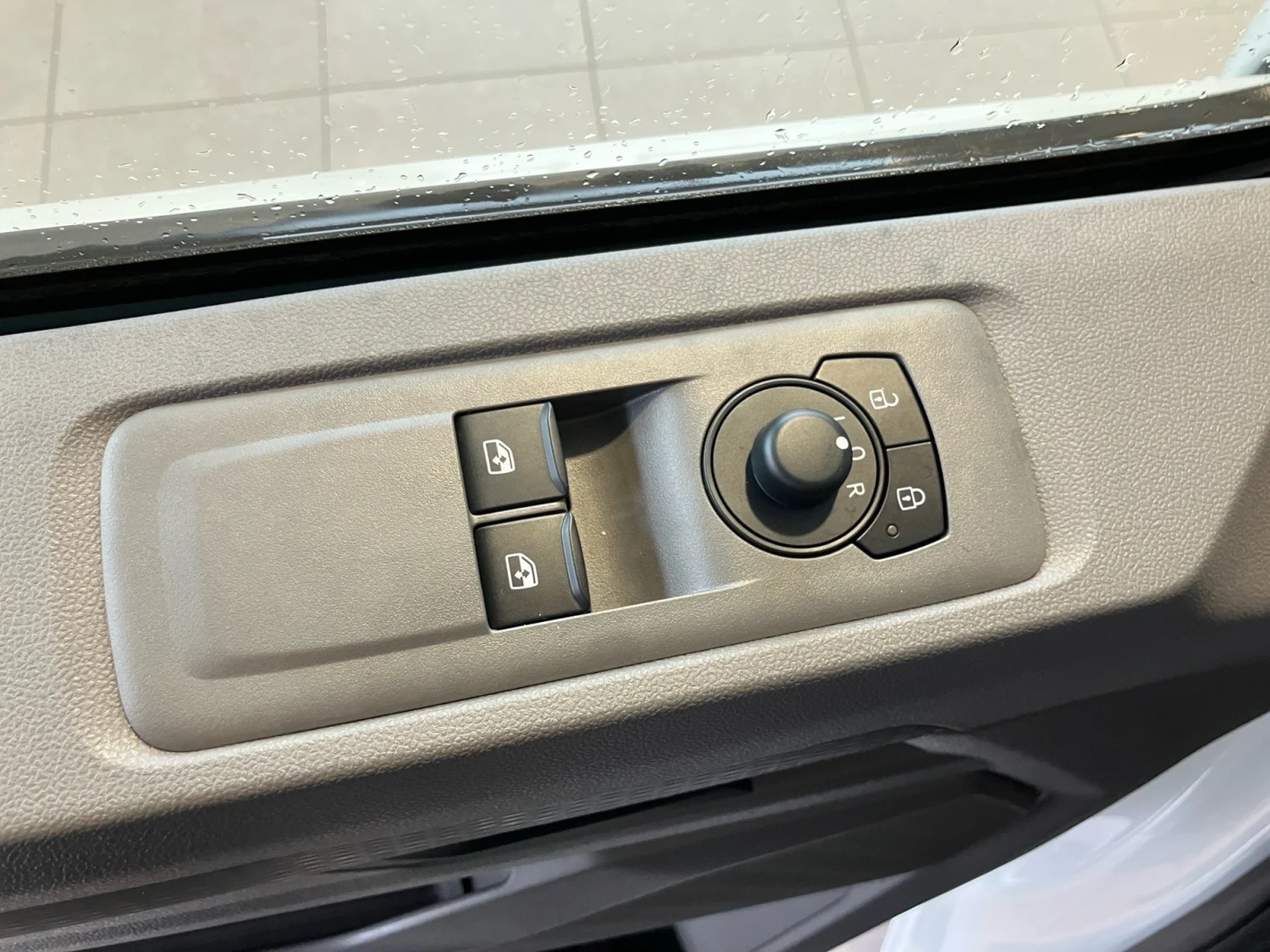 Bild eines Transporter Kastenwagen LR TDI 4MOTION