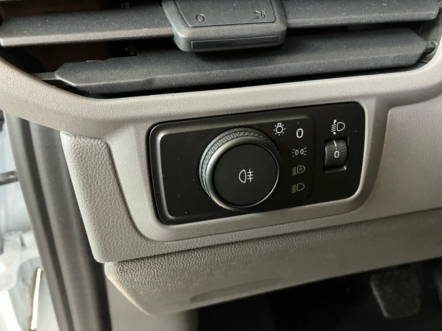 Bild eines Transporter Kastenwagen LR TDI 4MOTION