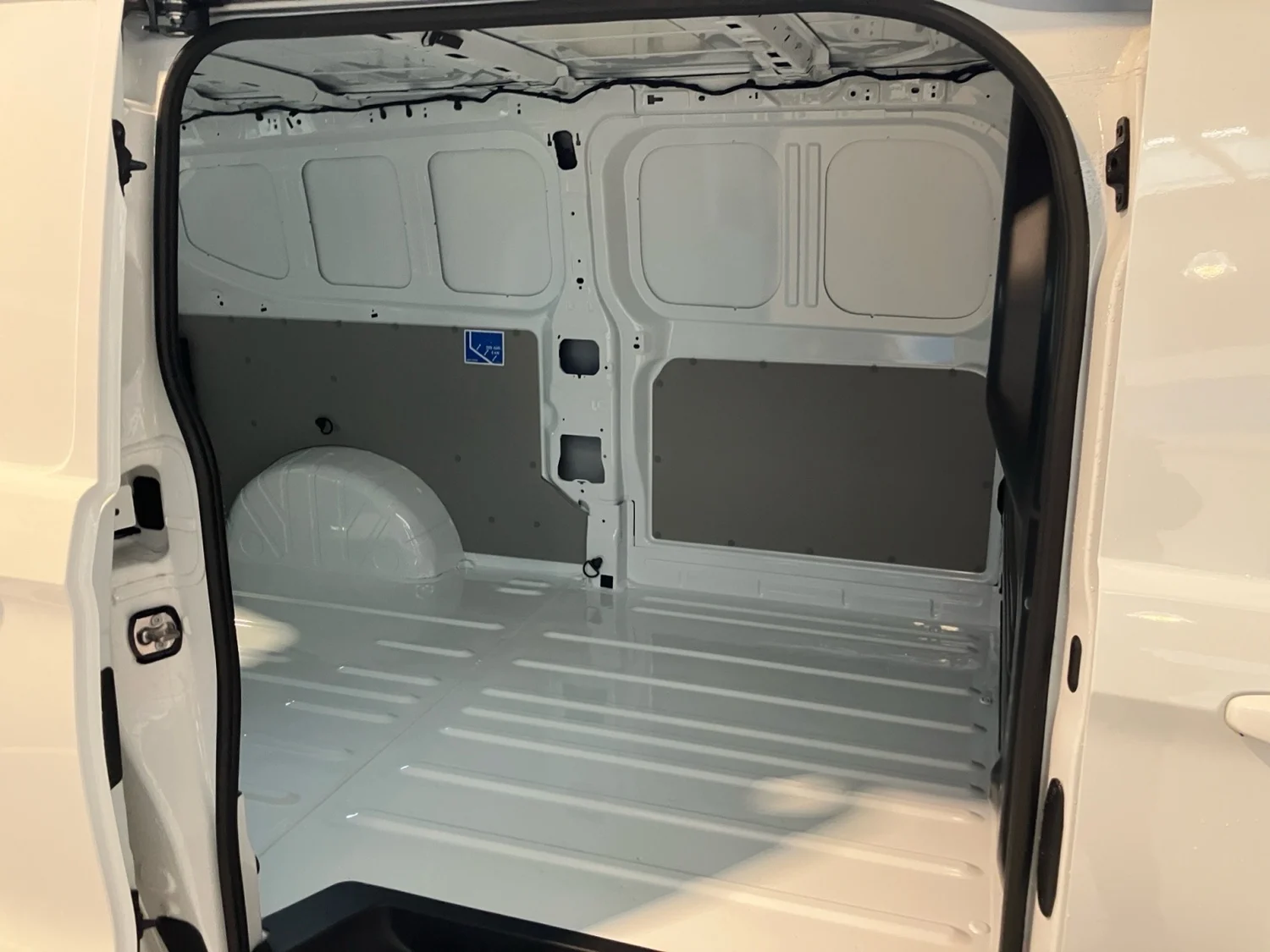 Bild eines Transporter Kastenwagen LR TDI 4MOTION