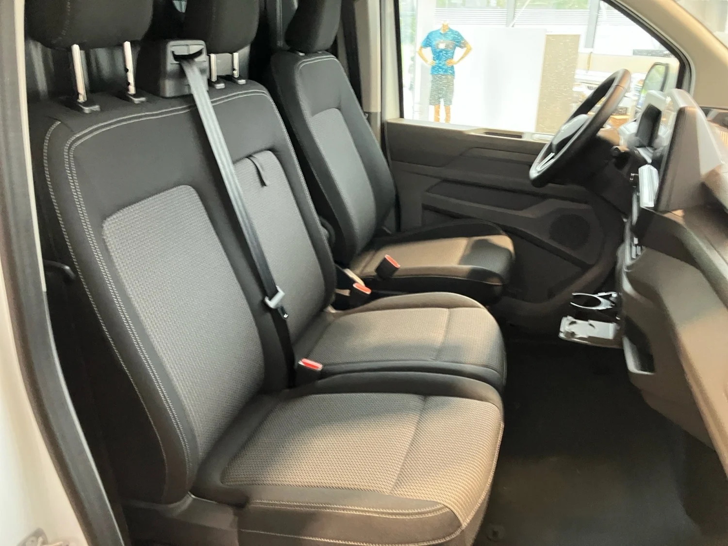 Bild eines Transporter Kastenwagen LR TDI 4MOTION