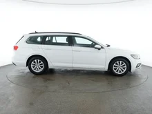 VW Passat Variant Business TDI DSG in PURE WHITE