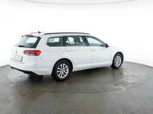 VW Passat Variant Business TDI DSG in PURE WHITE