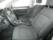 VW Passat Variant Business TDI DSG in PURE WHITE