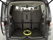 VW Multivan Business ÜH eHybrid 180 kW 4M in Puregrey