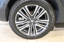 SEAT Arona Xcellence EcoTSI DSG in Magnet-Grau Metallic Dach Nacht-Schwarz