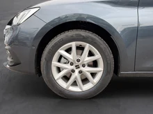 SEAT Leon Style Edition 1.5 TSI 115 PS in Magnet-Grau Metallic