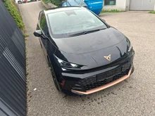 CUPRA Born PLUS 58/61 140kW/190PS in Nacht-Schwarz Metallic