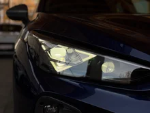 CUPRA Terramar 1.5 e-TSI 150 PS DSG in Cosmos-Blau Metallic
