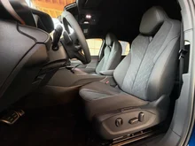 CUPRA Terramar 1.5 e-TSI 150 PS DSG in Cosmos-Blau Metallic