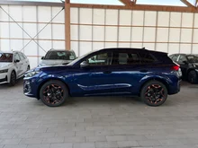 CUPRA Terramar 1.5 e-TSI 150 PS DSG in Cosmos-Blau Metallic