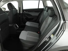 Škoda Octavia Combi Selection TDI DSG in Graphit-Grau Metallic