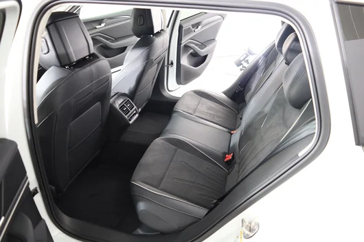 Bild eines VW Passat Variant Business TDI DSG