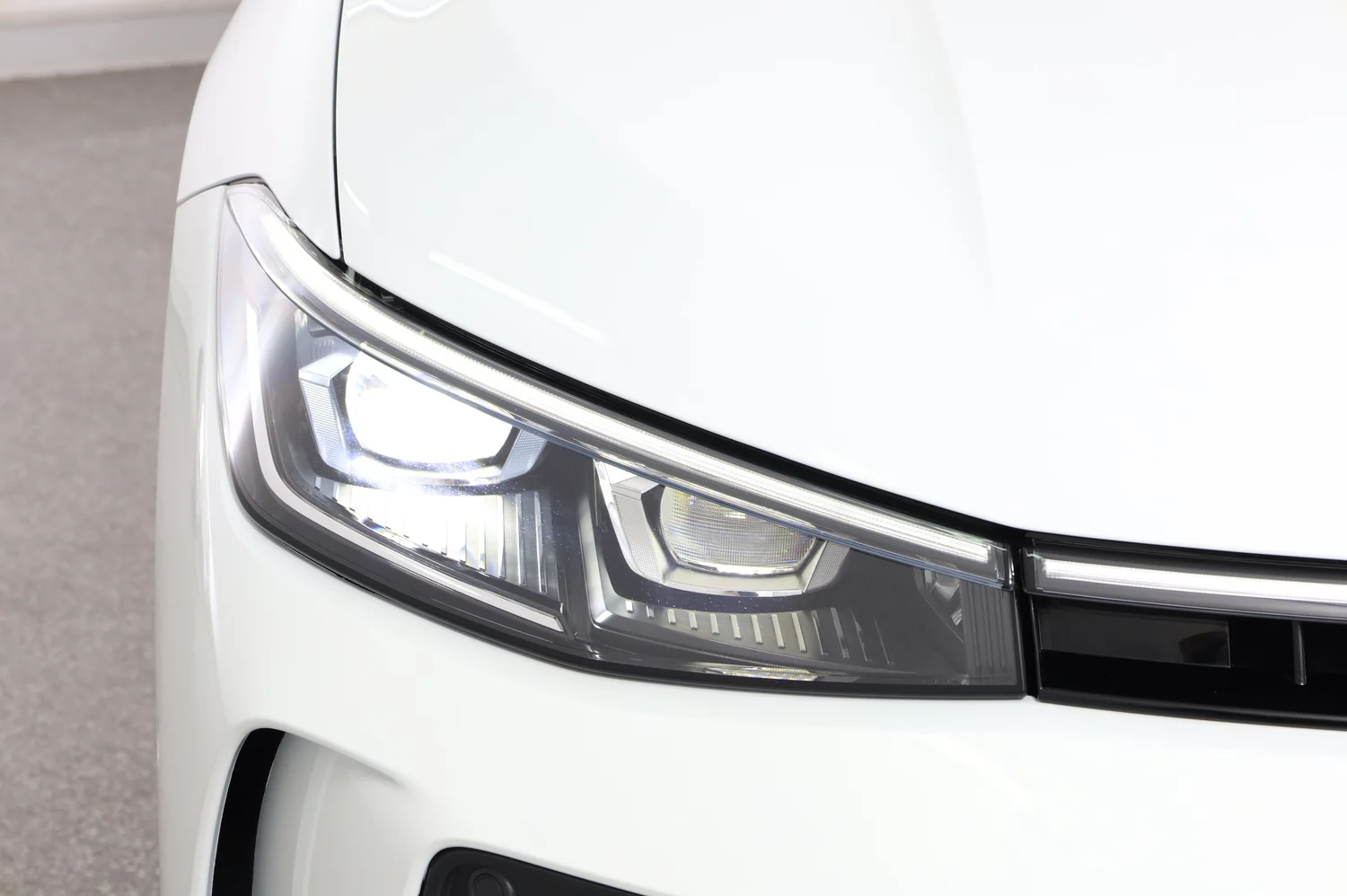 Bild eines VW Passat Variant Business TDI DSG