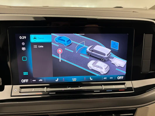 Bild eines VW Multivan Business TDI