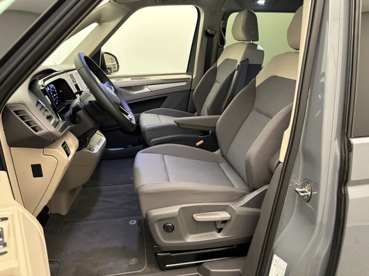 Bild eines VW Multivan Business TDI