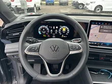 VW Tiguan Friends eTSI DSG in Delfingrau Metallic
