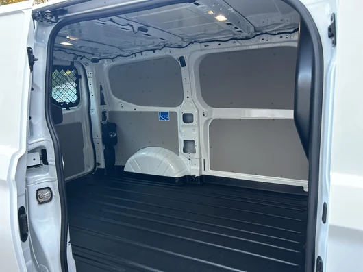 Bild eines e-Transporter Kastenwagen 100 kW