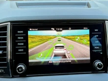 Škoda Karoq 4x4 Selection TDI DSG in Stahl-Grau