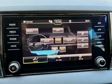 Škoda Karoq 4x4 Selection TDI DSG in Stahl-Grau