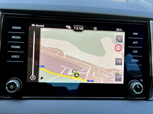 Bild eines Škoda Karoq 4x4 Selection TDI DSG