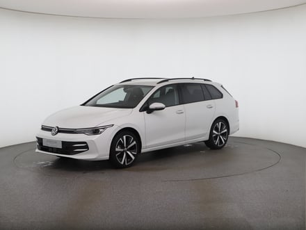 VW Golf Variant Business mHeV DSG
