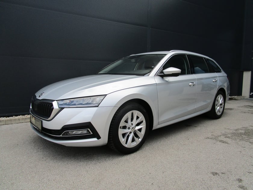 Škoda OCTAVIA Combi Premium TSI