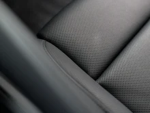 Porsche Macan Turbo in tiefschwarzmetallic