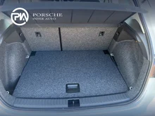 SEAT Arona Reference Edition 1.0 TSI in Candy-Weiß