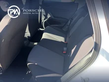 SEAT Arona Reference Edition 1.0 TSI in Candy-Weiß