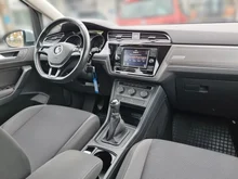VW Touran TDI SCR in silber - metallic