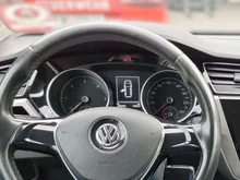 VW Touran TDI SCR in silber - metallic