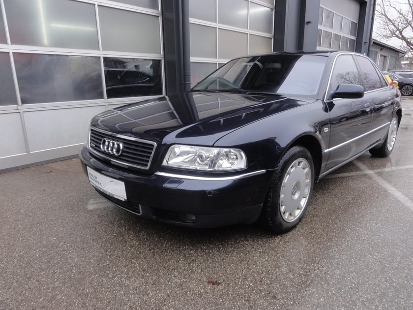 Audi A8 4.2 quattro