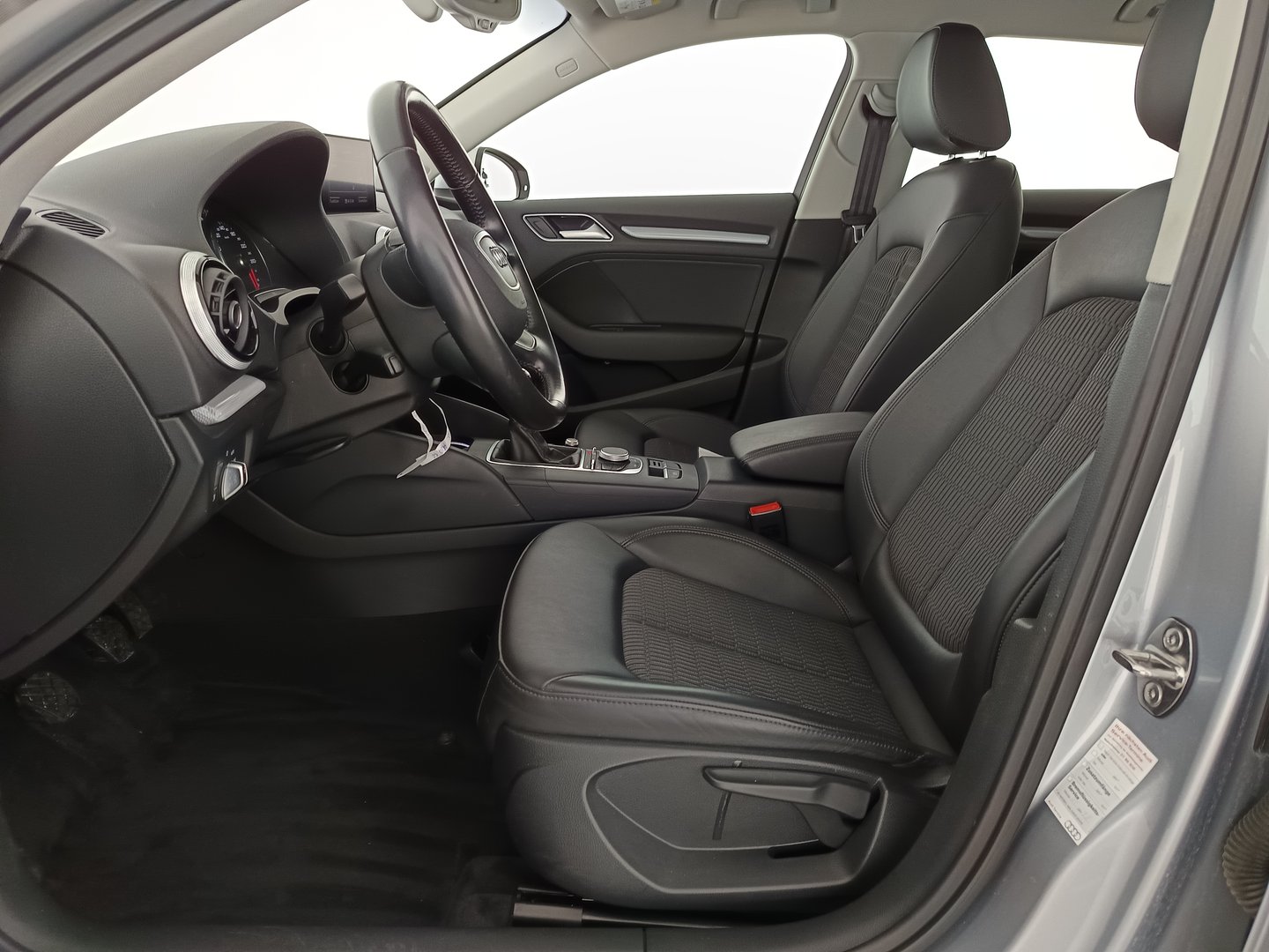 Audi A3 SB 1.6 TDI intense | Bild 13 von 28