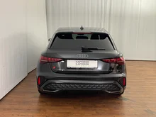 Audi A3 Sportback 35 TFSI S line in Mythosschwarz Metallic