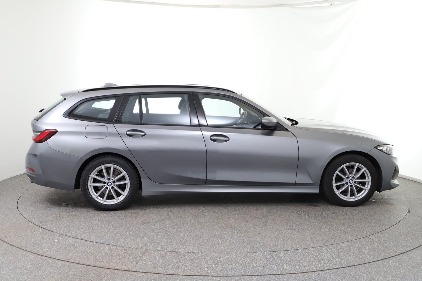BMW 316d 48 V Touring Aut. | Bild 6 von 31
