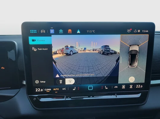 Bild eines T-Roc R-Line eTSI DSG