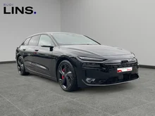 Audi S6 Avant e-tron in Mythosschwarz Metallic