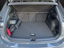 VW Tiguan Friends eTSI DSG in Delfingrau Metallic
