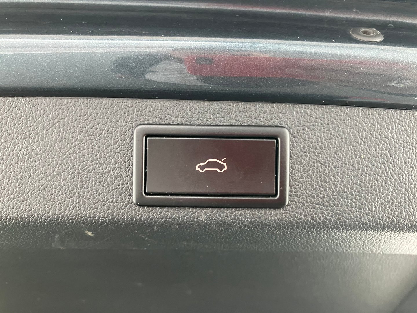 Škoda SUPERB Combi iV SPORTLINE DSG | Bild 17 von 19