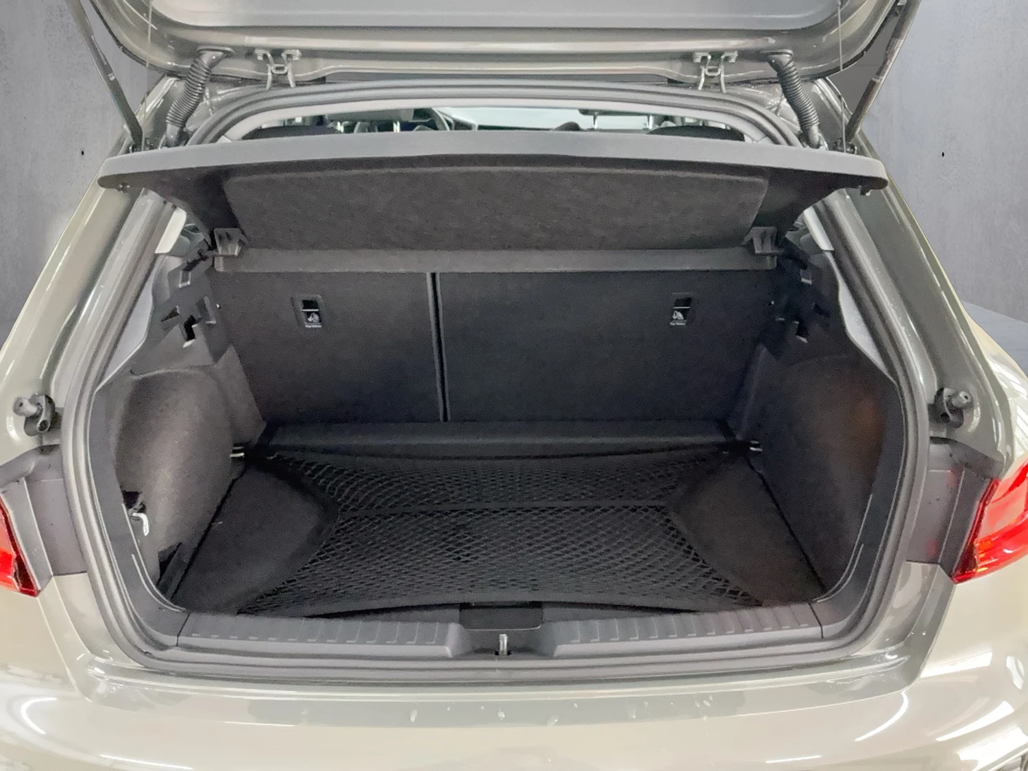 Bild eines Audi A1 allstreet 30 TFSI