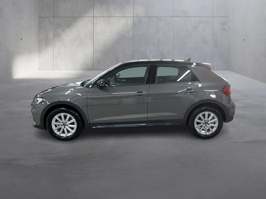Bild eines Audi A1 allstreet 30 TFSI